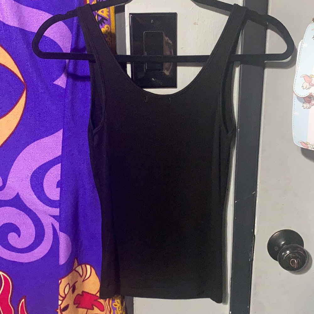 Revolve Notch Ribbed Tank - Picture 9 of 9